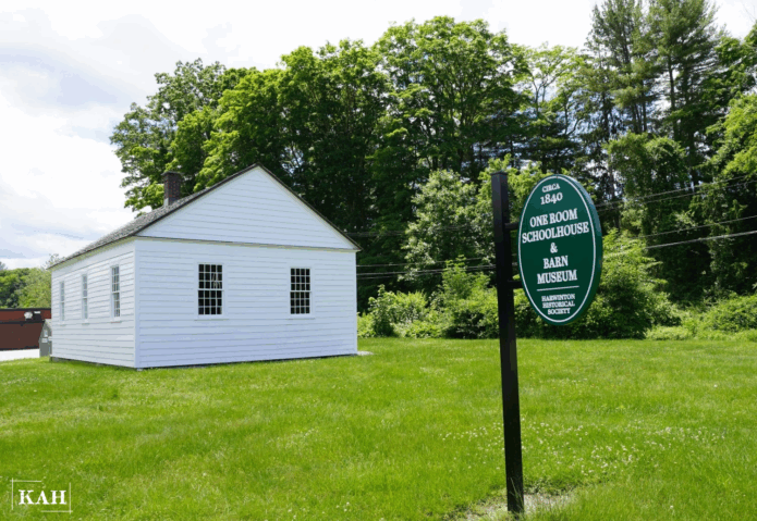 First District One Room School House